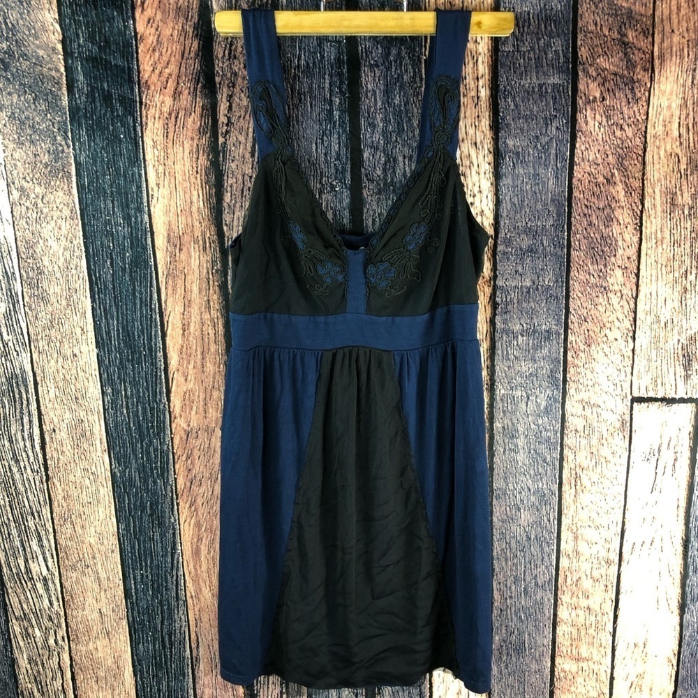 Kimchi Blue Urban Outfitter Embroidered Shirt Tank